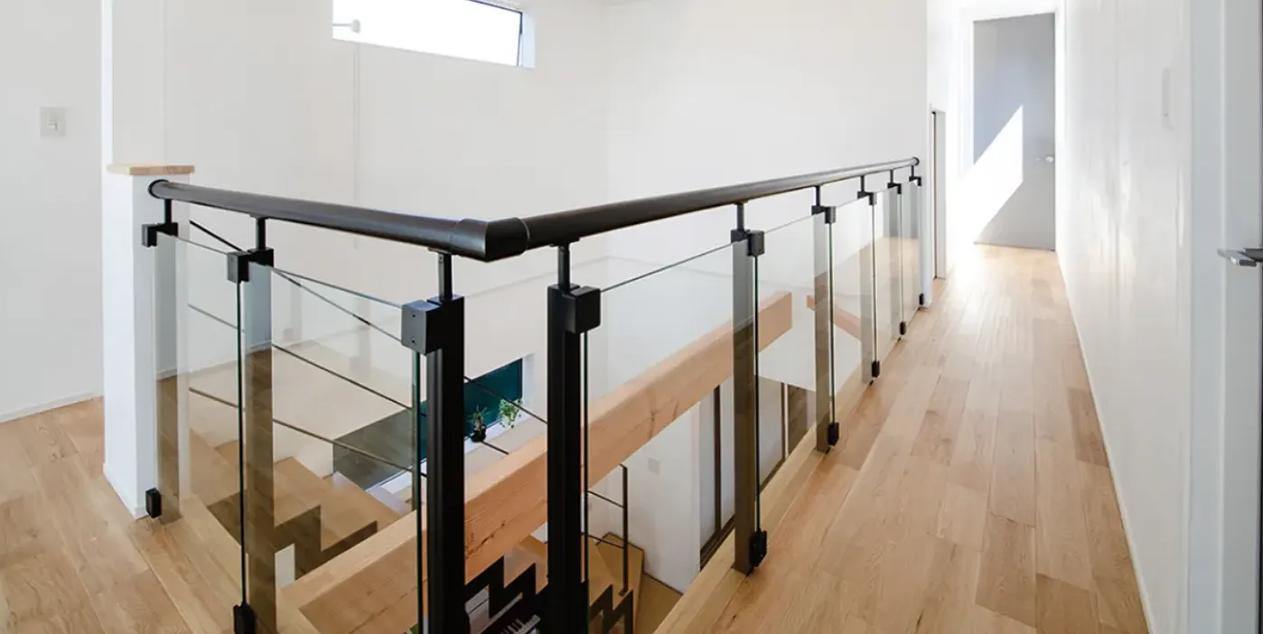 OMURA（オムーラ）