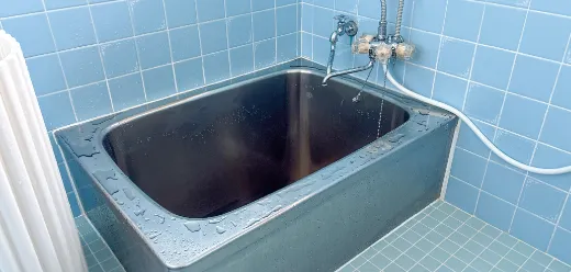 カビや汚れが落ちにくい・・・