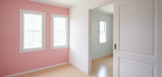 間仕切り壁で２つのお部屋に