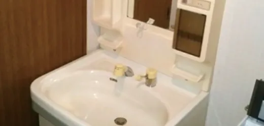 洗面化粧台を新しくしたい・・・