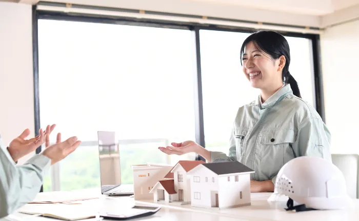 コンプライアンスを遵守し、顧客課題の解決と業務効率化や生産性の向上の両立を目指します。