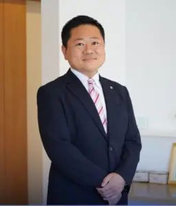 鈴木 康弘